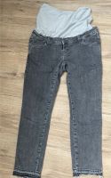 Umstandsjeans „mamalicious“ schwarz Ankle Jeans Gr. 32/32 Bayern - Augsburg Vorschau