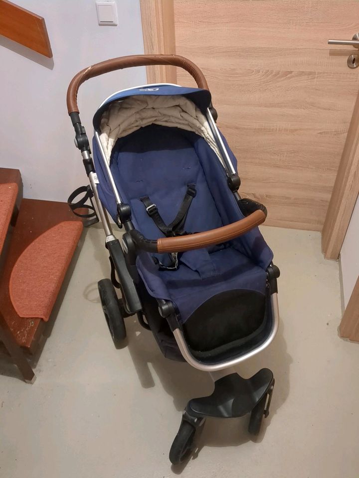 Bonavi Kinderwagen 2 in 1 Babywanne + Kleinkindsitz in Erlangen