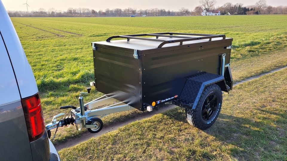 Dachzeltanhänger KT-EB2 Offroad TPV Böckmann Kofferanhänger mit verstärktem Deckel für Dachzelte - Fahrradanhänger - Minicamper - Anhänger in Syke