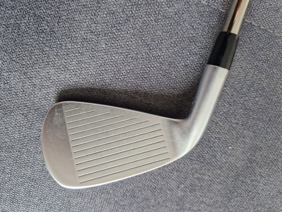 Callaway Apex UT Hybrid 21° - Graphitschaft - RH in Bamberg