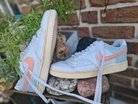 Nike Damen Sport Schuhe Gr.38☆ Weiß/Rosa ☆ Sneaker Nordrhein-Westfalen - Xanten Vorschau