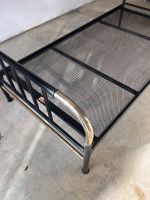 Dico Metallbett / Gästebett schwarz/messing 2 m x 1 m Bayern - Holzkirchen Vorschau