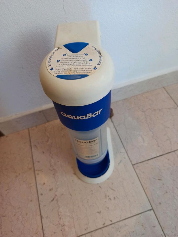 AquaBar (Wassersprudler) mit Glasflasche in Bielefeld