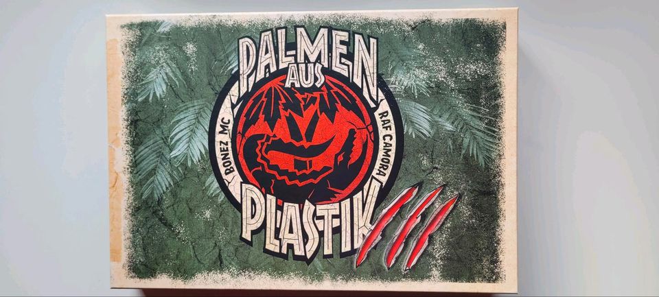 Palmen aus Plastik III - Albumbox in Siegburg