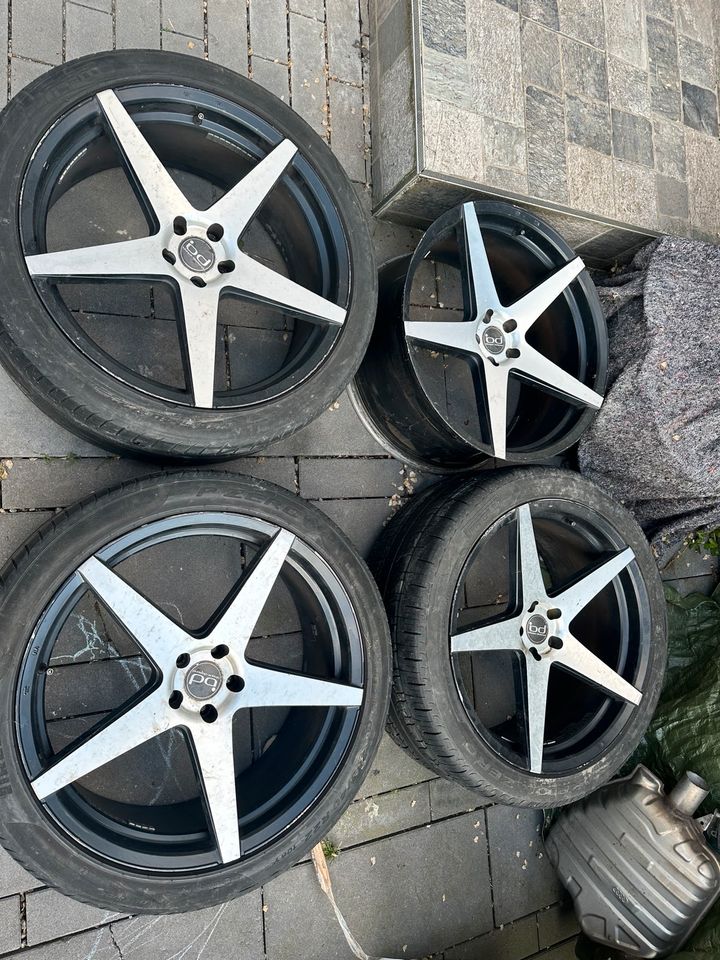 Audi Mercedes 5 x 112 22 Zoll Alufelgen Deep Concave  ML Gl in Duisburg