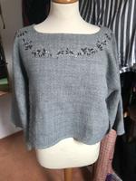 Pullover mit Schmucksteinen Gr. 38 Baden-Württemberg - Künzelsau Vorschau