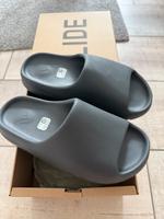 Adidas Yeezy Slide Grau Gr.44 1/2 *NEU/OVP* Köln - Mülheim Vorschau