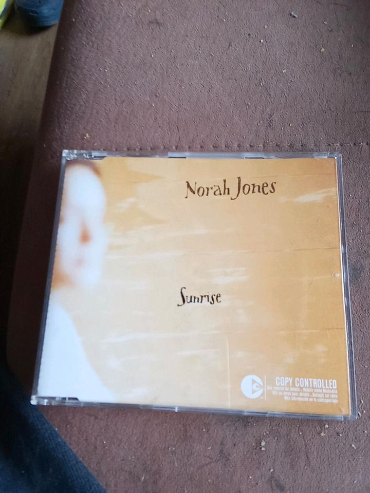 CD : Norah Jones - Sunrise in Bischoffen