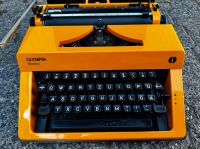 70er Schreibmaschine Olympia Monica orange Frankfurt am Main - Nordend Vorschau