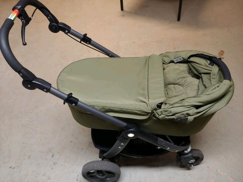 Teutonia kinderwagen mit viel Extras in Osnabrück