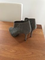 Zara Woman High Heels Ankle Boots Stiefelette Wildleder Neuwertig Düsseldorf - Pempelfort Vorschau