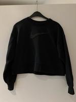 Nike kurzer Pullover schwarz XS Bayern - Schweitenkirchen Vorschau