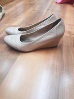 Keilabsatz Schuhe rose 41 Hessen - Hadamar Vorschau