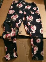 Leggings Blumen S (Blind Date) Brandenburg - Elsterwerda Vorschau