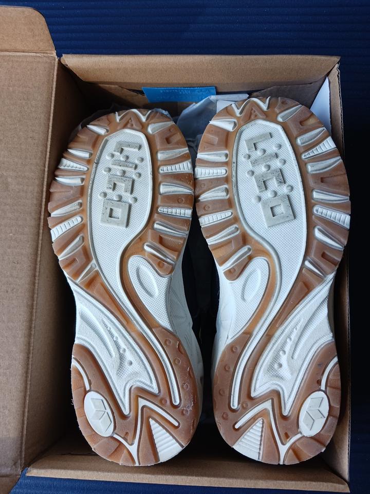 Gr. 33 Lico Barney Turnschuhe Hallenschuhe Sportschuhe in OVP in Bad Dürrheim
