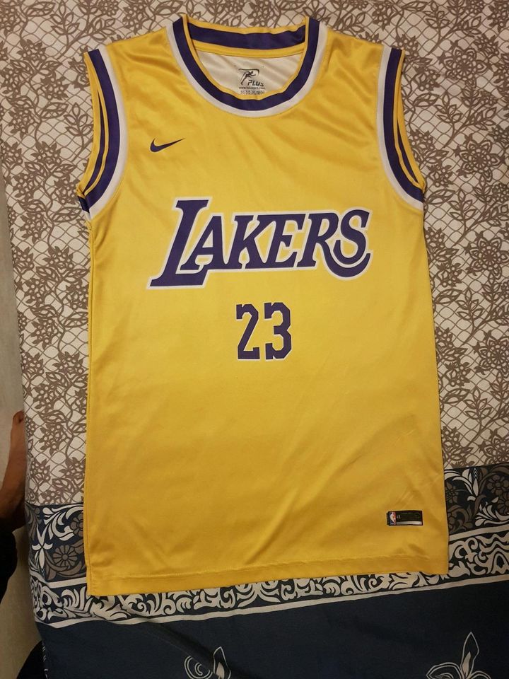 NBA LAKERS JERSEY in Karlsruhe