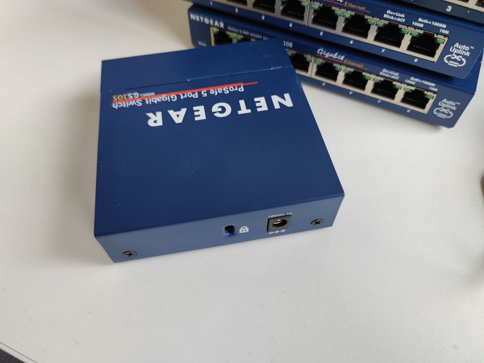 Netgear (GS105) 5-Port Gigabit Ethernet Unmanaged Switch in Mainz