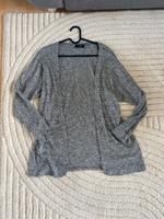 Schöner Cardigan Strickjacke Jacke grau-meliert Gr. 38 Niedersachsen - Hameln Vorschau
