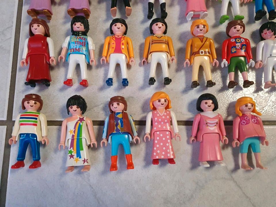 Playmobil Figuren Männer Frauen in Velen