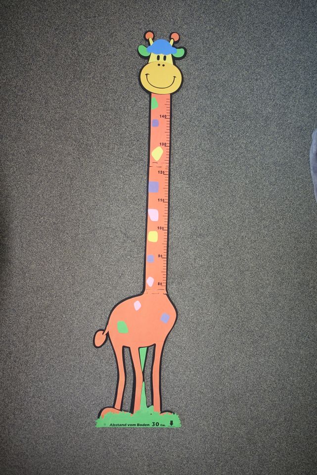 Messlatte Giraffe 2 m hoch bunt mehrteilig Wandbild Deko Kinder in Veitshöchheim