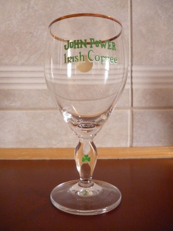 Irish Coffee John Power - 6 Gläser mit Goldrand und Kleeblatt in Herborn