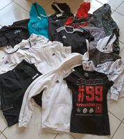 Hoodies, Hosen, T-Shirts u.a. Nike, adidas alles Gr. S f. Jungen Nordrhein-Westfalen - Freudenberg Vorschau