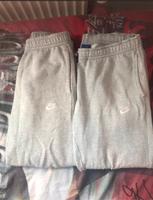 2x Nike Jogginghose Grau M,L 2 Stück 1 preis Bremen - Neustadt Vorschau
