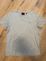 Gant T-Shirt V-Ausschnitt Größe L *Neu* Nordrhein-Westfalen - Wermelskirchen Vorschau