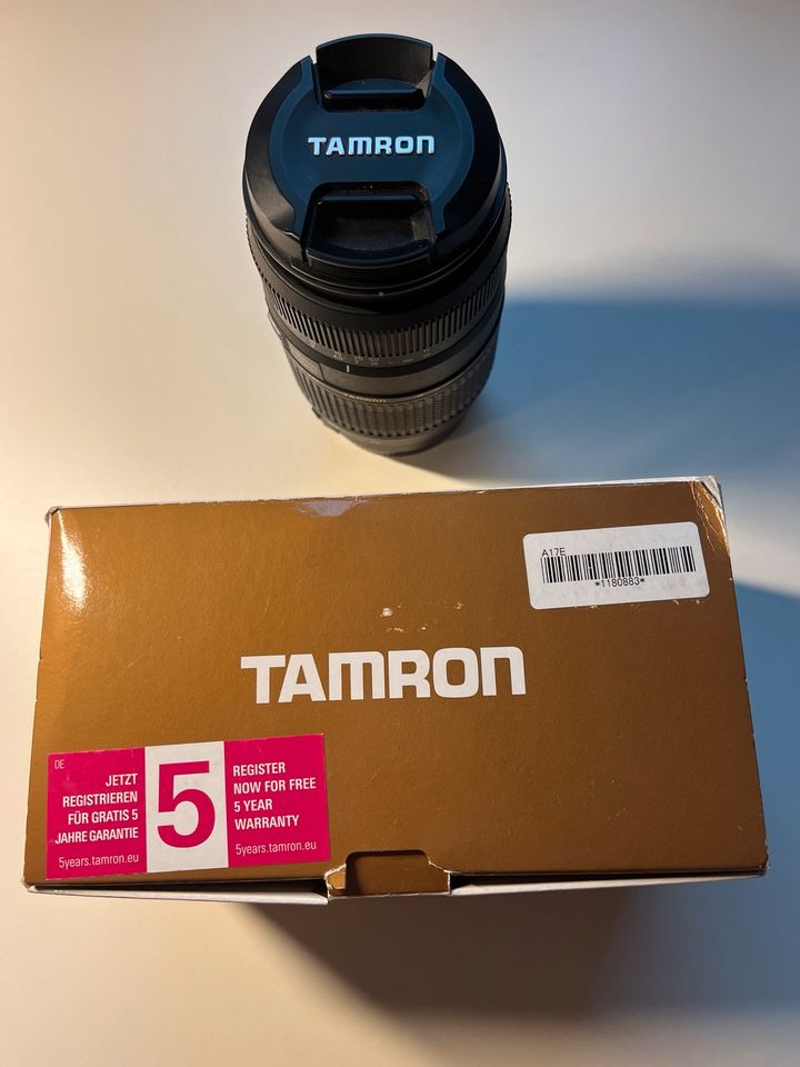 TAMRON Objektiv AF70-300mm F/4-5.6 Di LD Macro 1:2 in Prüm