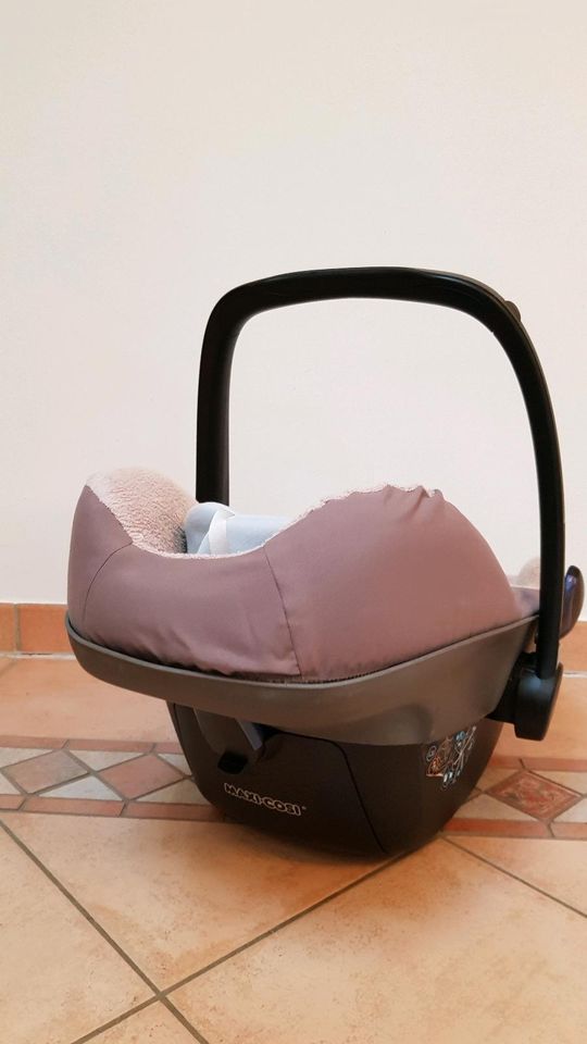 Maxi Cosi Pebble Neugeboreneneinsatz Sommerbezug Babyschale Sitz in Leck