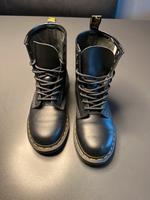 Dr. Martens Größe 37 Boots 1460 schwarz Glattleder Nordrhein-Westfalen - Willich Vorschau