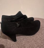 Damen Schuhe Gr.40 Hessen - Weilrod  Vorschau