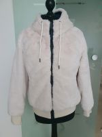 Neue Superdry flauschige Jacke Rheinland-Pfalz - Altrip Vorschau