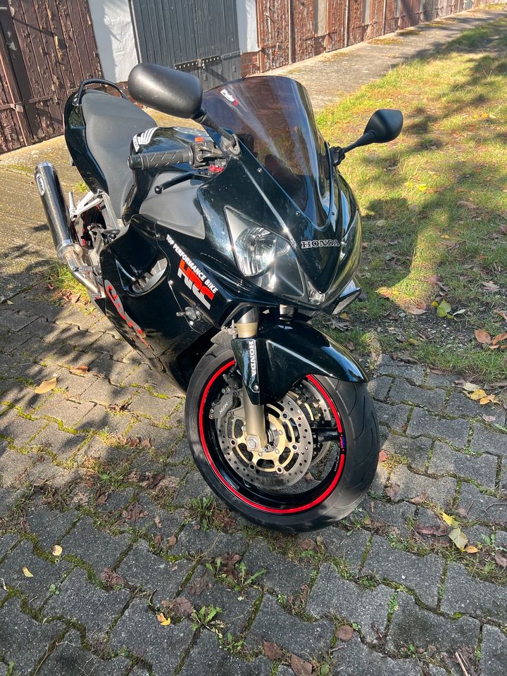 Honda CBR 600 F PC35 mit 16tkm, TÜV neu in Ahrensfelde