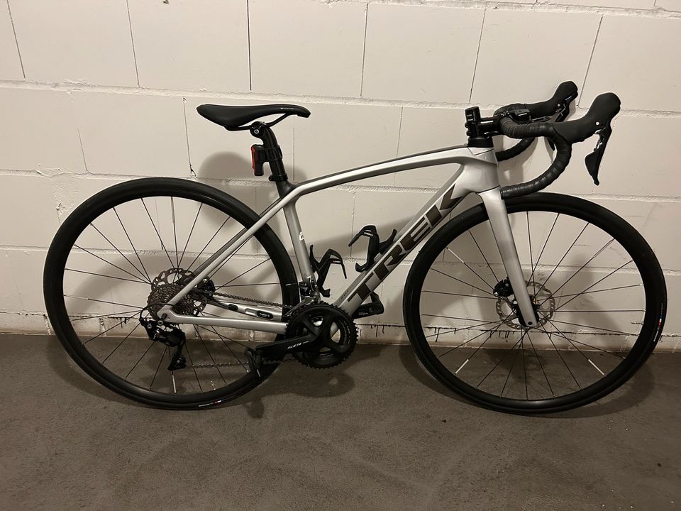 Trek Emonda SL 5 Carbon Disc - 28 Zoll - Diamant RH 50 in Niddatal