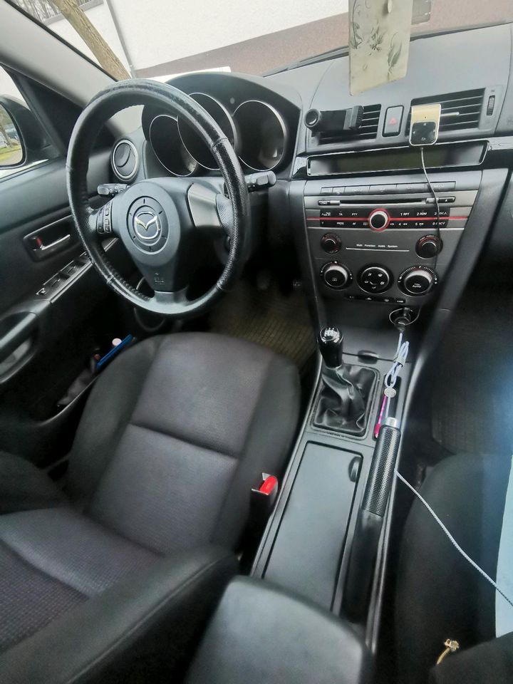 Mazda 3 1.6 BK Gebrauchtwagen Auto Schräghecklimousine in Babenhausen