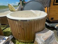 Jacuzzi Whirlpool Outdoor Badefass Badezuber Hottub Nordrhein-Westfalen - Altenbeken Vorschau