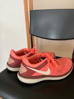 Sportschuhe Nike 39 Baden-Württemberg - Neckartailfingen Vorschau