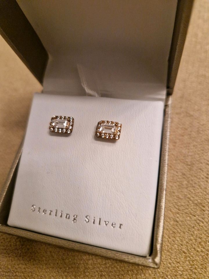 NEU❤️ Rachel Ashwell Ohrringe Stecker Rosegold Strass Zirkonia in Bayern -  Aschaffenburg | eBay Kleinanzeigen ist jetzt Kleinanzeigen