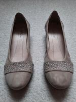 Velours Ballerina mit Soft Line Sohle & Glitzernieten, Größe 41 Thüringen - Meiningen Vorschau