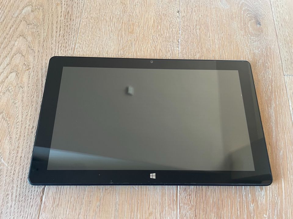 Trekstor SurfTab twin 11.6 (2 in 1) Windows 10 in Trebur