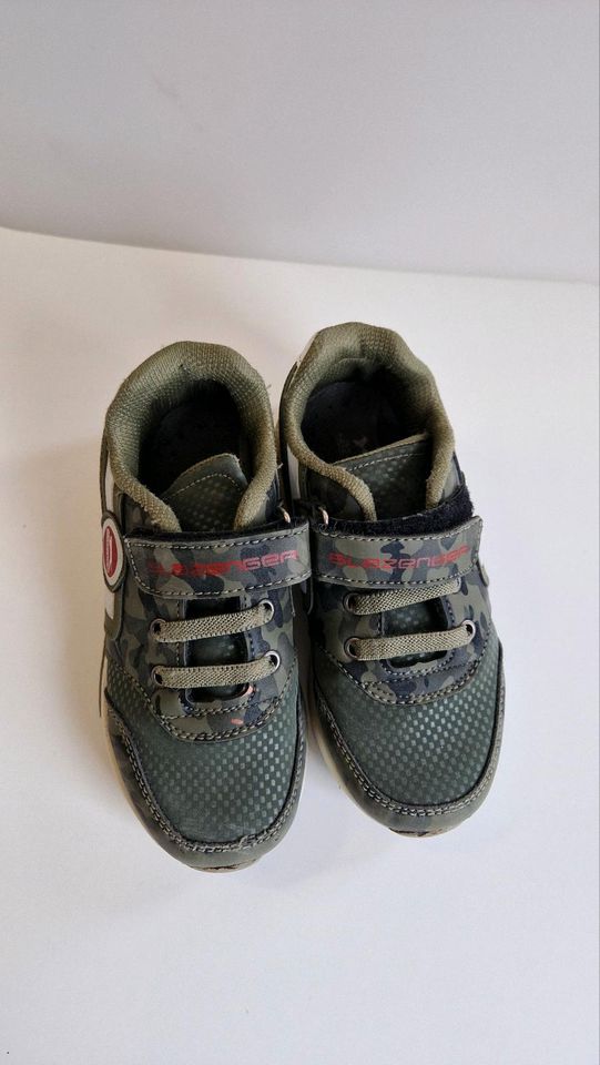 Kinder Sneaker- Jungen- gr.28 in Illingen