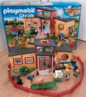 Playmobil 9275 Tierpension mit ganz viel Zubehör neuwertig Baden-Württemberg - Walldürn Vorschau