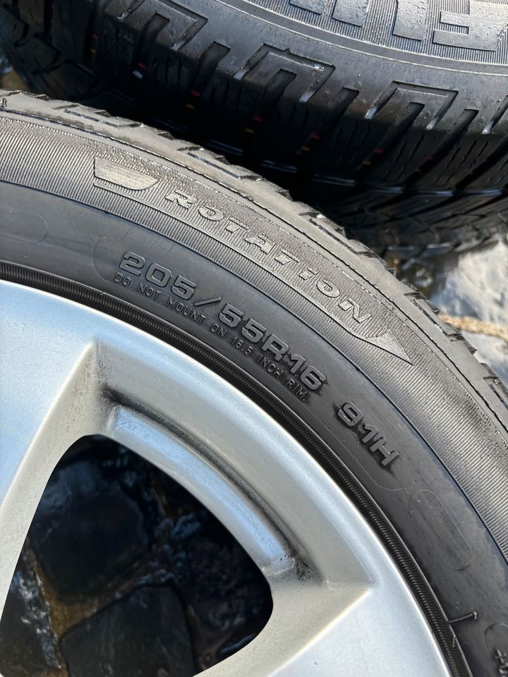 Originale Mercedes Komplett Räder Winter, 205/55 R16 in Wettenberg