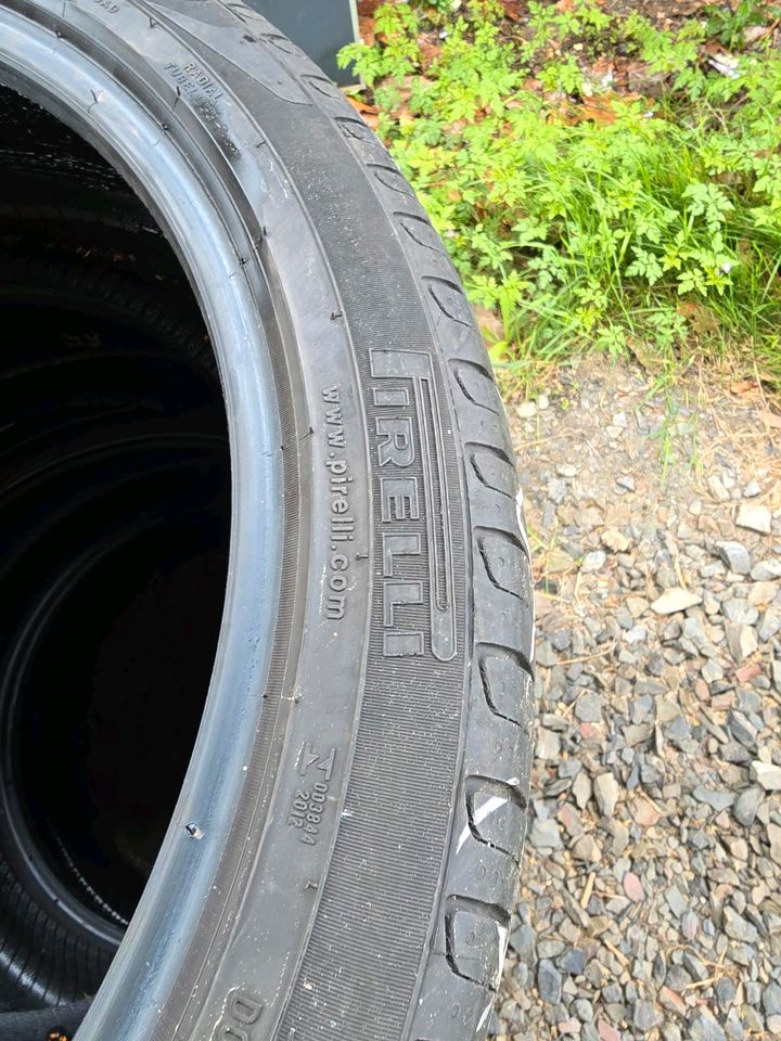 4x Sommerreifen 255/40R20 101V Pirelli 5-5,5mm in Niederkassel