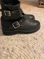 Blauer USA Boots Schwarz Gr. 39 Bikerboots Stiefel Niedersachsen - Adelheidsdorf Vorschau