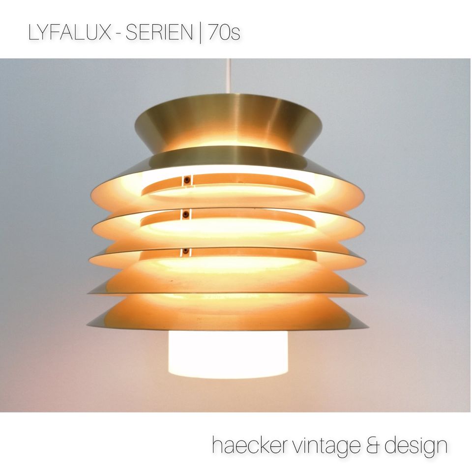 Lampe golden danish design zu mid-century poulsen iPod style 70er in Düsseldorf