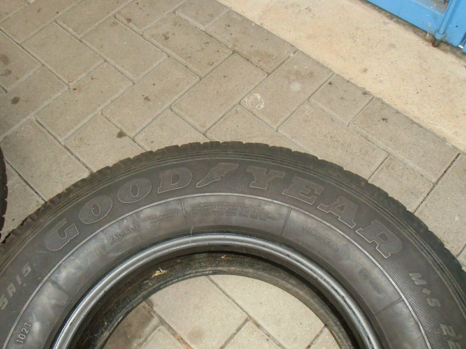 Reifen GoodYear Wrangler Ultra Grip 225/75 R15 215R15 in Helbedündorf