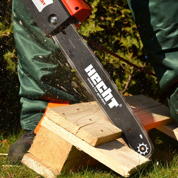 Kettensäge Elektro Hecht mit 40cm Schnittlänge 2400 Watt Soft Start Neu in Greven