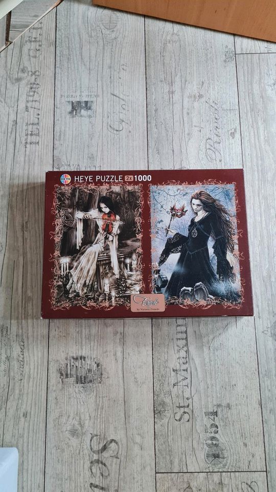 Heye Puzzle 2 × 1000 Favole by Victoria Francés in Dortmund